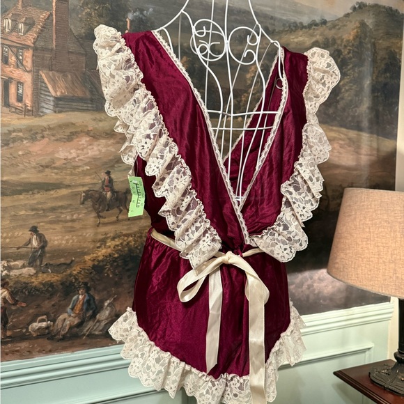 NWT Vintage Burlesque Style Flair Burgundy Satin lingerie